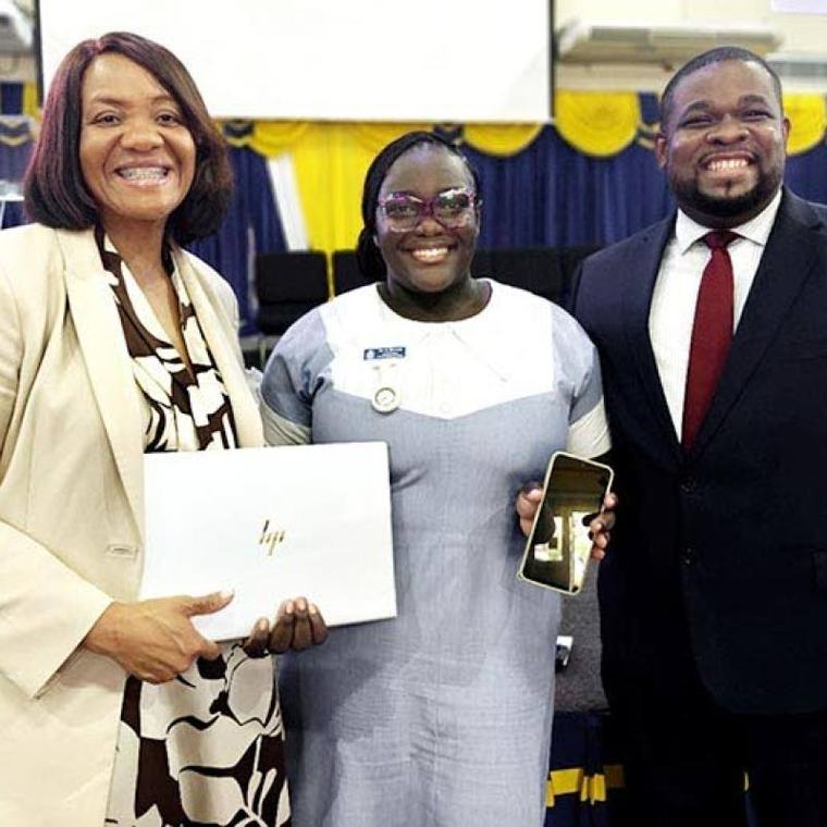 Powered by perseverance - Nursing student who completed assignments on a mobile phone receives laptop